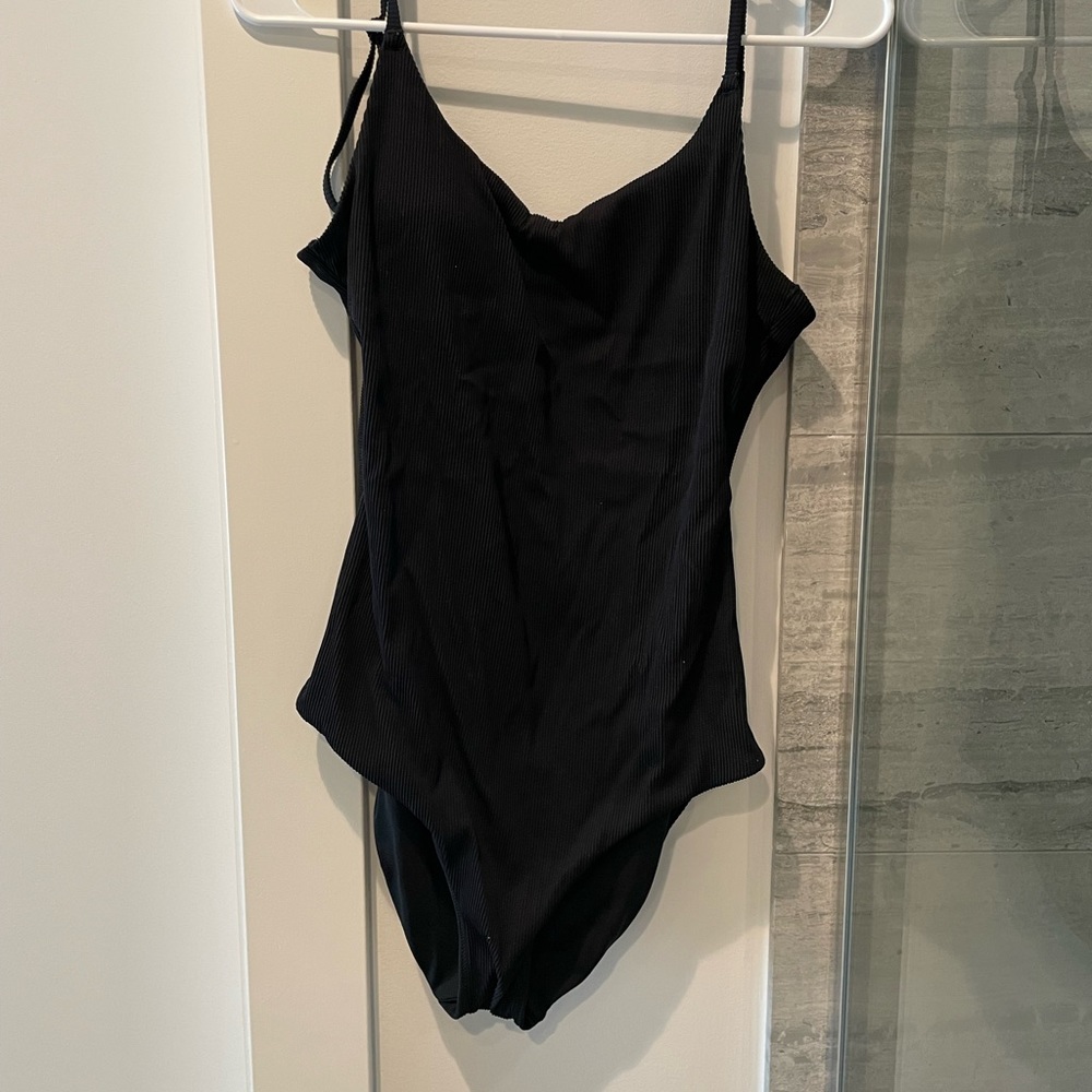 American Eagle ribbed tie back bathing suit